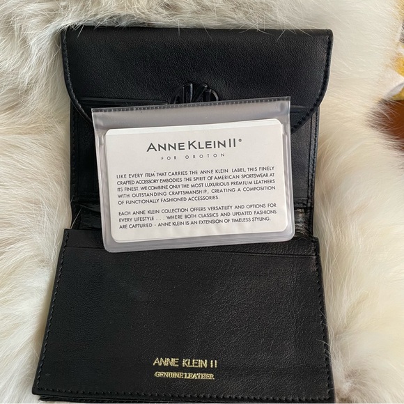 Anne Klein Trifold Wallet NWT - Picture 8 of 8